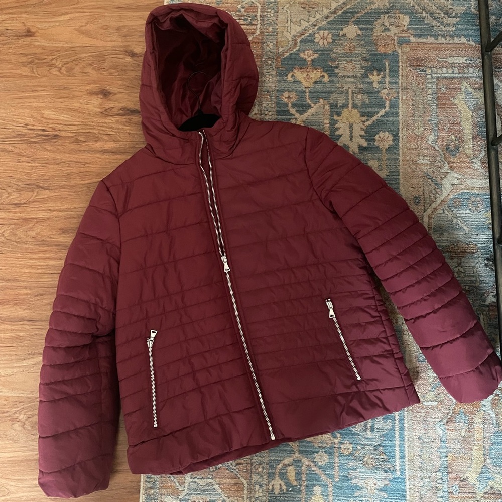 Express burgundy Puffer Coat - size L
